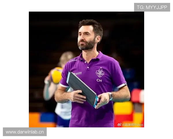 哈维·埃尔南德斯近期执教表现稳健，球队竞争力持续提升