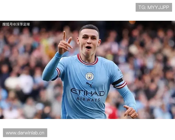 福登伪边锋内收担任中场连接器的战术解析